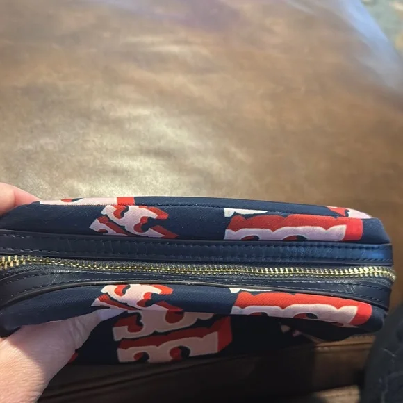 EUC Authentic Tory Burch Navy and Pink logo Cosmetic Bag - Picture 7 of 10